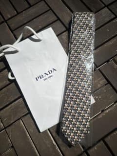 PRADA プラダ ネクタイ 花柄