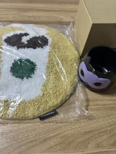スターバックス福袋 キャラクターラグと猫マグセットのサムネイル