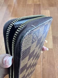 ルイヴィトン財布￼のサムネイル