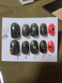 ネイルチップ★2個目からお値下げのサムネイル