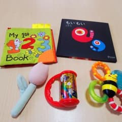 ベビーおもちゃまとめ売りのサムネイル