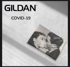 GILDAN COVID-19 Tee マスクキス　ヴィンテージ生地のサムネイル