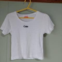 Coca-Cola Cokeロゴ刺繍Tシャツ