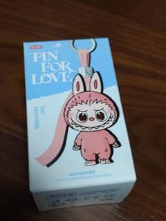 POPMART THE MONSTER PIN FOR LOVE ラブブ &のサムネイル