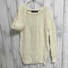 新品、Whiteニットのサムネイル