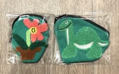 Daisuke Kondo もこもこポーチ 2種 花 恐竜 ダイスケコンドウのサムネイル