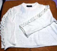 ZARA KNIT ホワイト 白のサムネイル