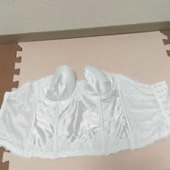 美品　ブライダルインナーE70 Triumph（即購入可）のサムネイル