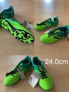 サッカースパイクのサムネイル