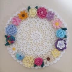 お花ドイリー(カラフル)のサムネイル