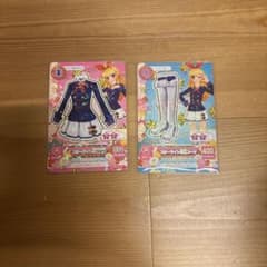 アイカツカード スターライト学園制服 星宮いちごのサムネイル