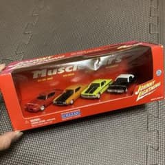 最終値下げ❗️ジョニーライトニング1/64  SET001 SKU#990-01のサムネイル