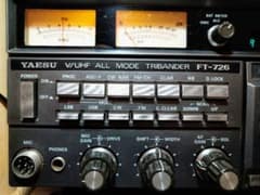ヤエス　FT-726　50MHz/144MHzオールモードトランシーバーのサムネイル