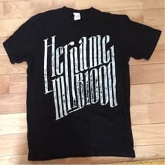 HER NAME IN BLOOD Tシャツのサムネイル