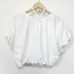 新品タグ付》神戸レタス バックリボンぽわん袖ブラウス レディースのサムネイル