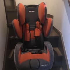 【ぱぴたろうさん専用】RECARO ジュニア チャイルドシートのサムネイル