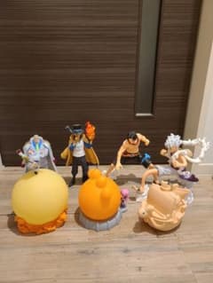 ワンピース フィギュア(箱無し) まとめ売り 7体 - メルカリ