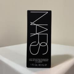 NARS  ナーズ　ライトリフレクティングファンデーション　02174のサムネイル