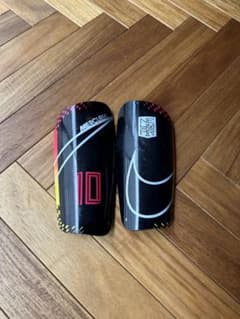 NIKE Mercurial ネイマール シンガード すねあてのサムネイル