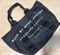 マークバイマークジェイコブス　トートバッグ　ブラックのサムネイル