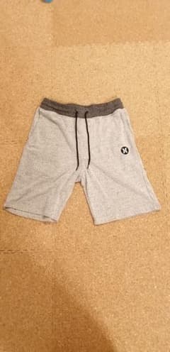 Hurley Nike dryfit　ハーフパンツグレーSのサムネイル