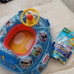 ラニカニ様、専用です！トーマス幼児用浮き輪とスイミングパンツのサムネイル