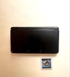 Nintendo 3DS コスモブラック本体　ゲームカード付きのサムネイル