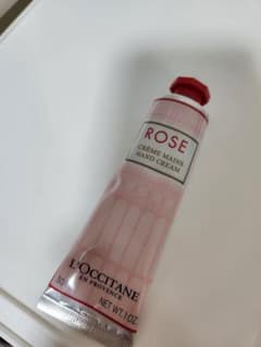 ロクシタン　ハンドクリームのサムネイル