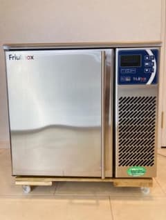 卓上型ブラストチラー 急速冷凍庫100V服部工業 BF030AG 2022年製