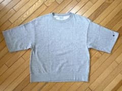 Champion グレー 半袖　スウェット　フリーサイズ　レディースのサムネイル