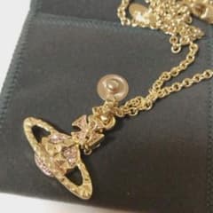 VIVIENNE ヴィヴィアン ネックレスのサムネイル