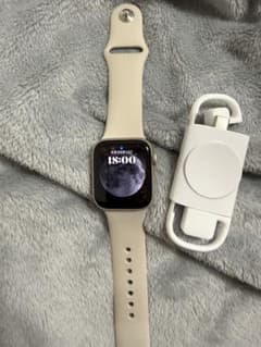 Apple Watch se3 GPSモデル　最大容量96%のサムネイル