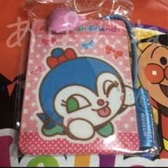 【新品未開封】アンパンマンミュージアム限定 コキンちゃんストラップつきパスケースのサムネイル