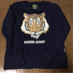 トレーナーのサムネイル