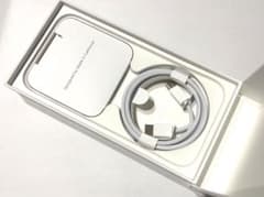純正　iPhone15に付属　正規品　充電器　ケーブルのサムネイル