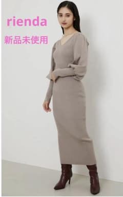 rienda リエンダ　ワンピース　2WAYショルダーボリュームニットワンピースのサムネイル