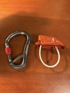 CAMP ATOM BELAY LOCK & PETZL REVERSO5のサムネイル