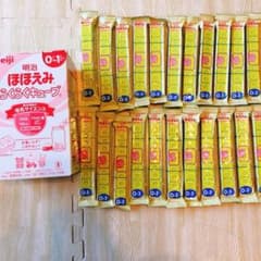 【あさひな様専用】明治 ほほえみ らくらくキューブ 22本のサムネイル