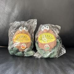 Zespri キウイブラザーズ ぬいぐるみ 2体セット - メルカリ
