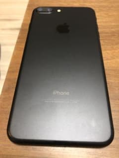 iPhone 7 Plus Black 32 GB Softbank ケース付のサムネイル