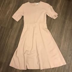 週末値下げ♡UNIQLO ポンチフレアワンピース ユニクロのサムネイル