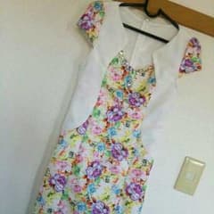 美品!! ドレスのサムネイル