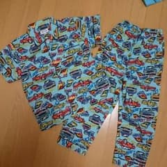 【リコ様専用】新品パジャマ  男児110のサムネイル