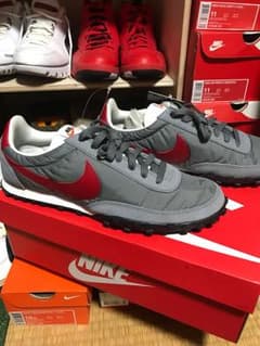 NIKE WAFFLE RACER 17のサムネイル