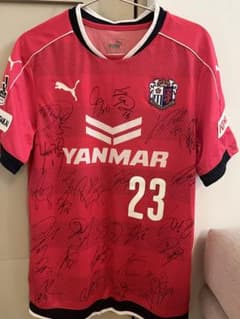 セレッソ大阪 2016シーズン　サイン入りユニフォーム セレッソ大阪 2016シーズン サイン入りユニフォーム - メルカリ