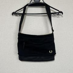 FRED PERRY ショルダーバッグのサムネイル