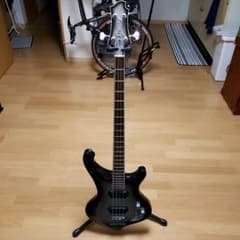 Janne Da Arc ka-yuモデルベース Burny KRS-TRUTHのサムネイル