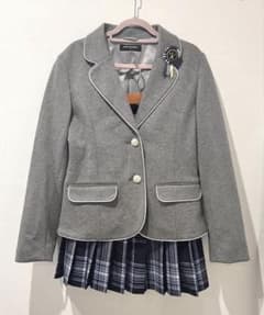 ポンポネットジュニア　フォーマル　ジャケットスカートセットのサムネイル