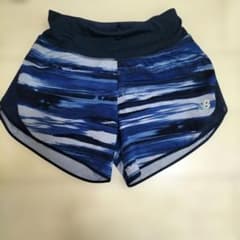 New Balance ランニングショートパンツ ネイビー Mのサムネイル