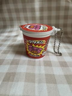 ブタメン とんこつ味 ミニチュアチャームのサムネイル